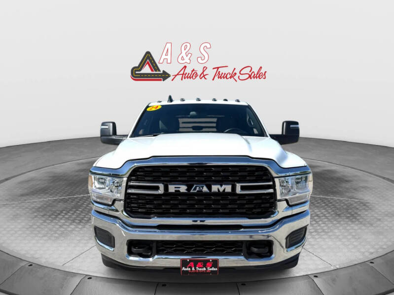 ram ram 3500 chassis cab 2024 3C7WRTCL1RG336100 image ram ram 3500 chassis cab 2024 3C7WRTCL1RG336100 image